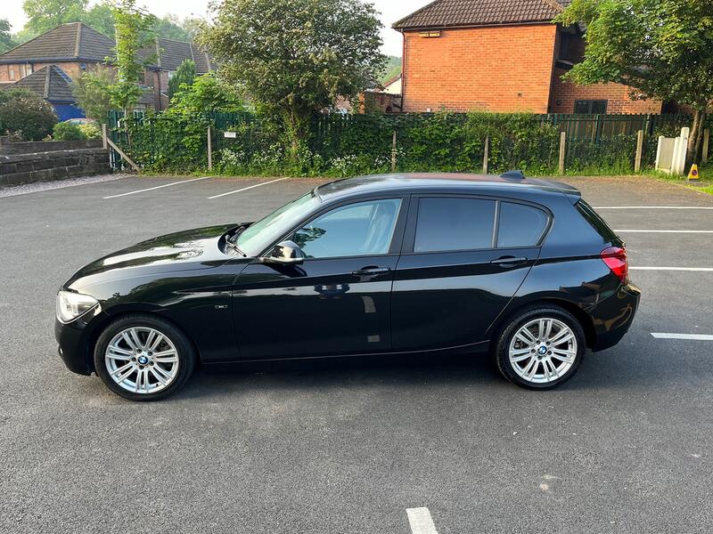 BMW 1 SERIES