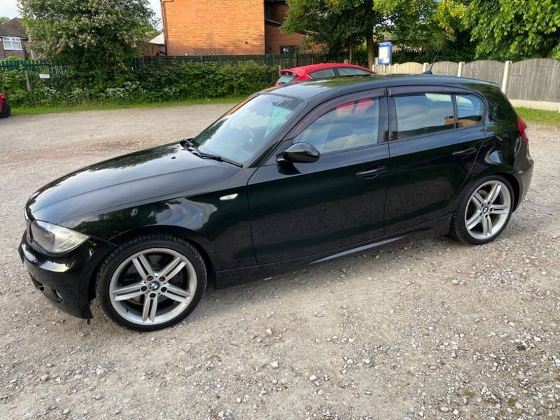 BMW 1 SERIES