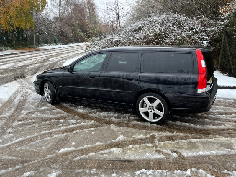 VOLVO V70