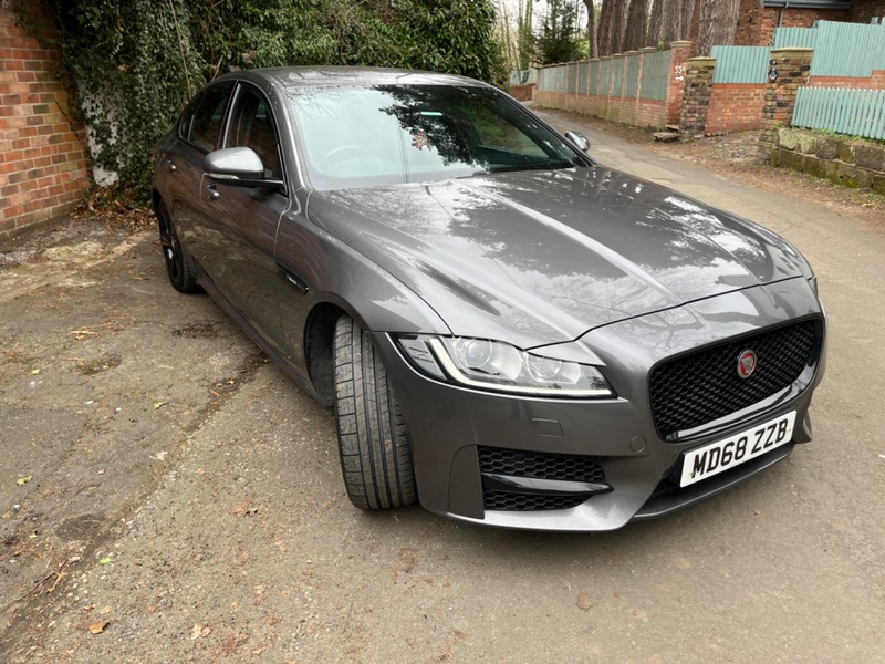 JAGUAR XF