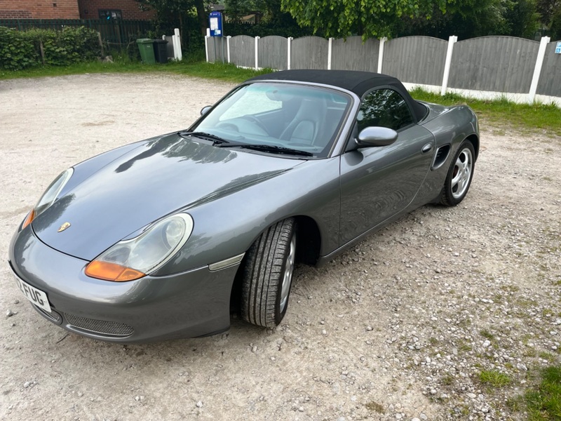 PORSCHE BOXSTER