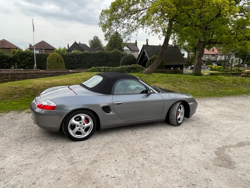 PORSCHE BOXSTER