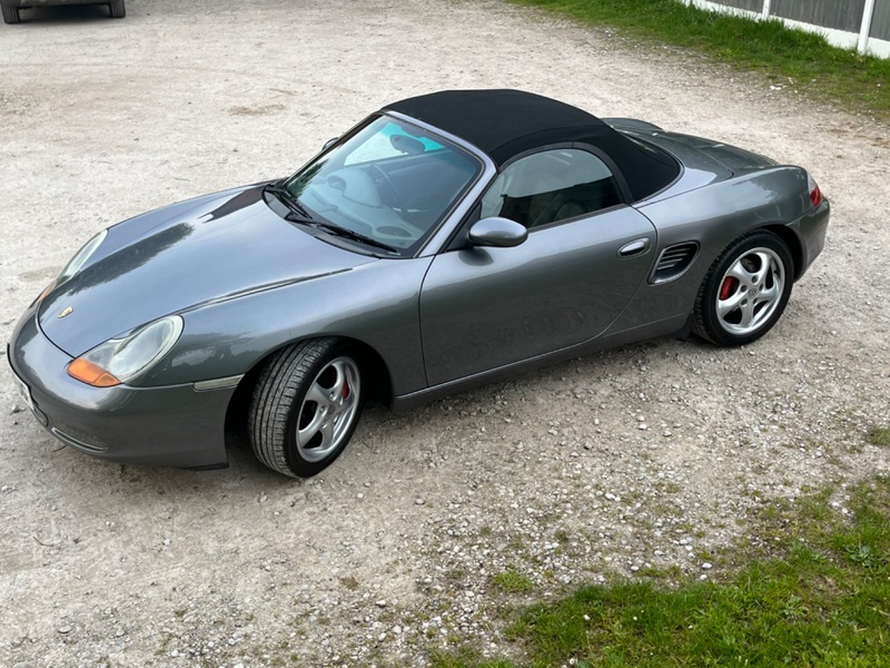 PORSCHE BOXSTER