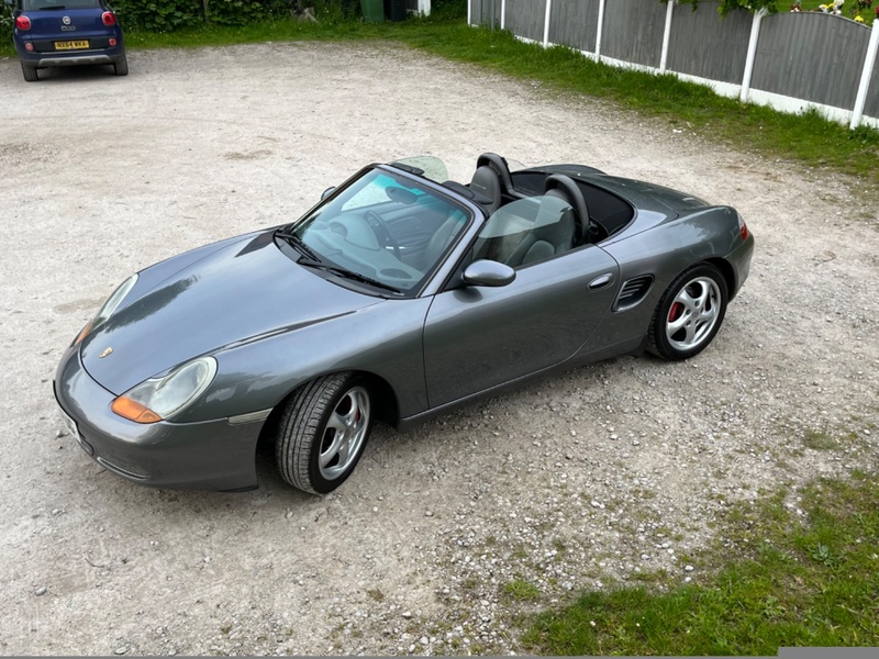 PORSCHE BOXSTER