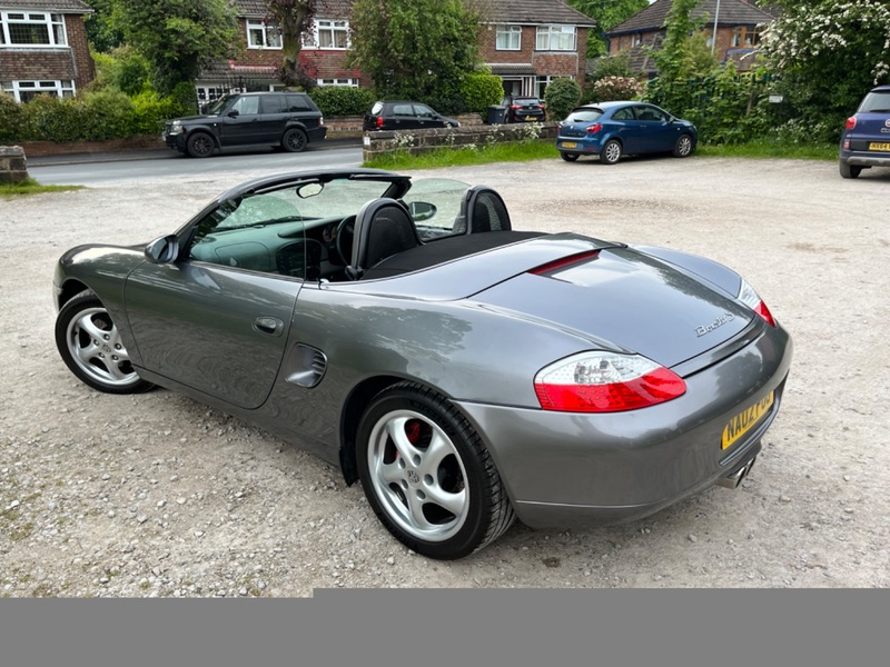 PORSCHE BOXSTER