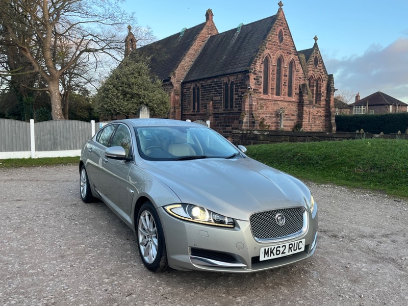 JAGUAR XF