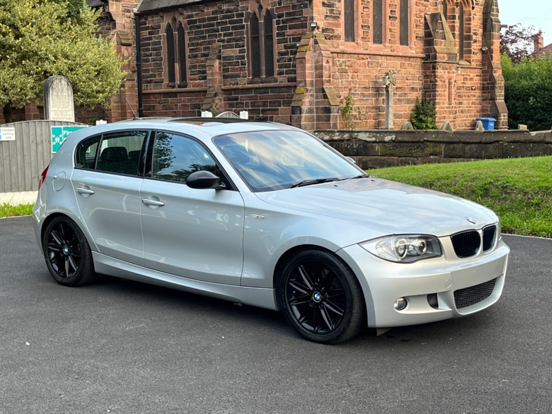 BMW 1 SERIES