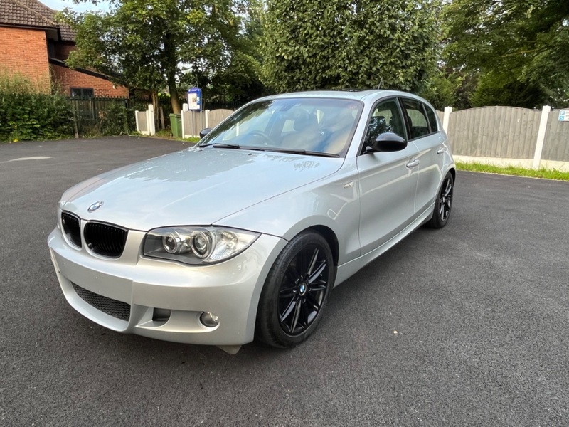 BMW 1 SERIES