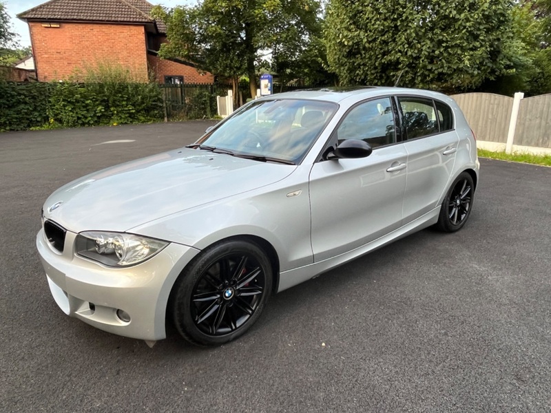 BMW 1 SERIES