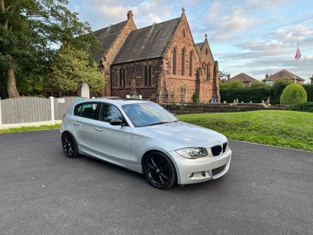 BMW 1 SERIES 130i Msport Silver